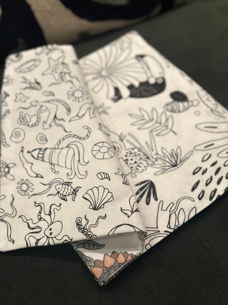 Cahier de coloriages lavables DINOSAURE + 6 feutres lavables