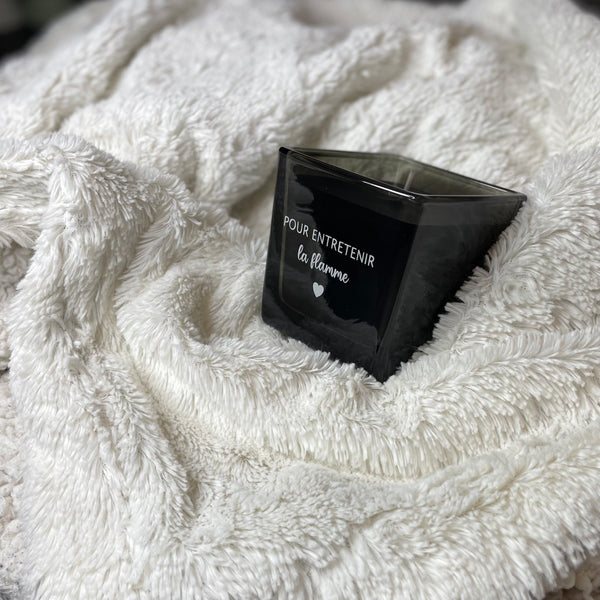 Bougie personnalisée pour entretenir la flamme
